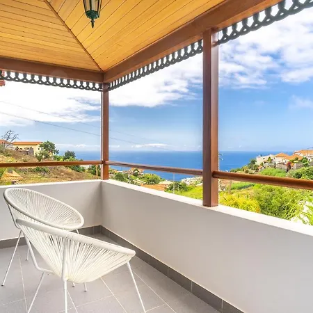 Dinis By Madeira بيت للعطل *