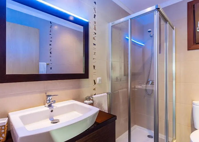 Dinis By Madeira Ferienhaus Calheta (Madeira)